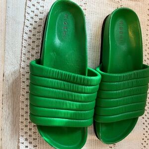 M. Gemi women's Green Slide Sandals size 10.5